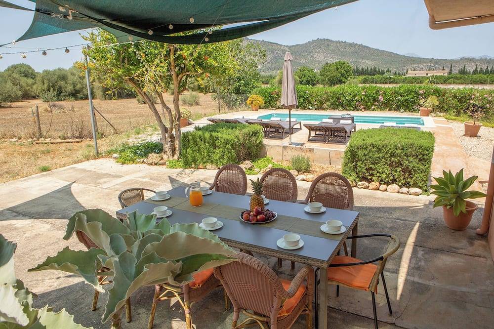 Charming rural house with pool, A/C and panoramic views. Special offer in Puig de Santa Magdalena, Inca