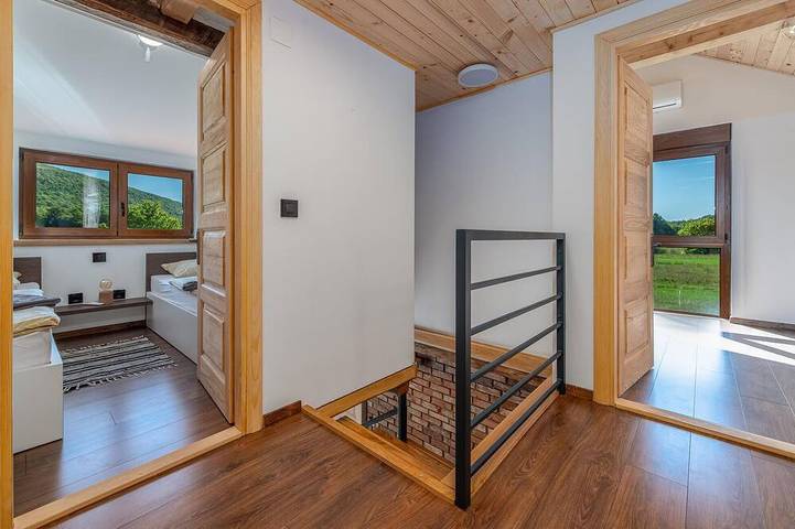 Stunning home in Prvan Selo with sauna in Lika-Senj