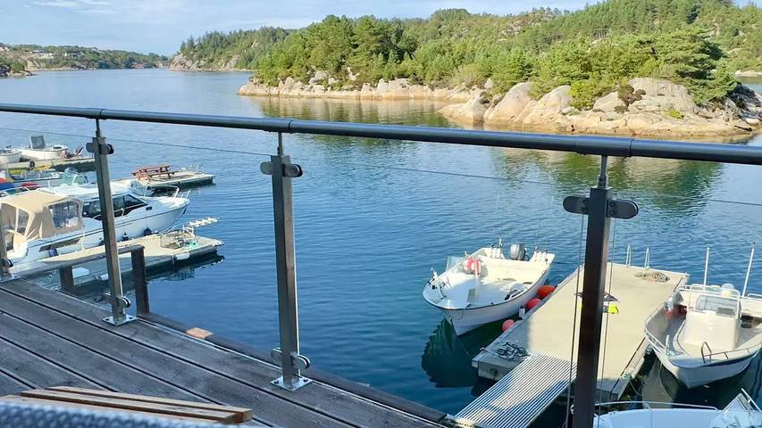 Ferienhaus für 9 Personen, mit Terrasse in Bømlo