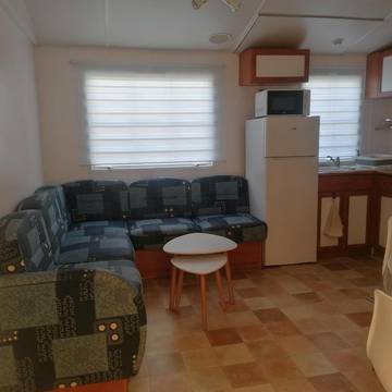 Camping pour 4 personnes, avec piscine ainsi que jardin et terrasse, animaux acceptés à Carnac