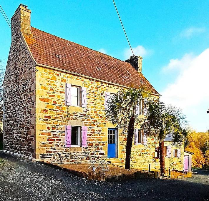 Location de vacances pour 6 personnes, avec Terrasse et Vue à Tréduder