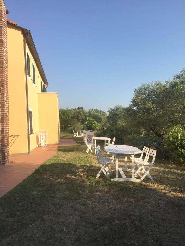 Gîte pour 5 personnes, avec piscine ainsi que jardin et vue à Sarzana - 3