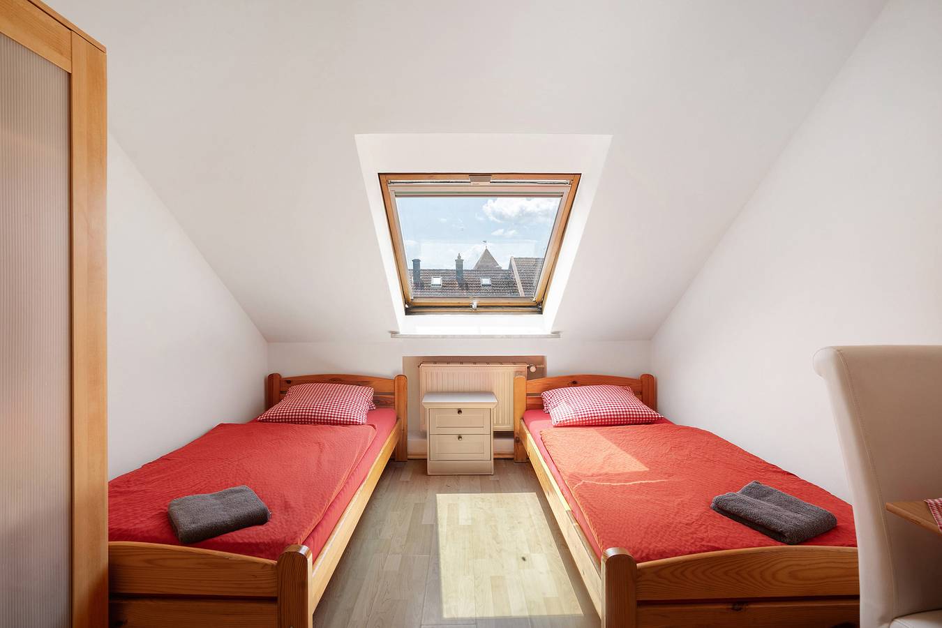 Chambre "Zimmer B" avec terrasse partagée et Wi-Fi in Putzbrunn, Haute-Bavière