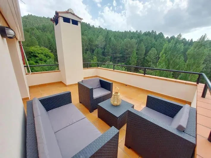 Apartamento de vacaciones para 8 personas, con balcón además de piscina y vistas - 1