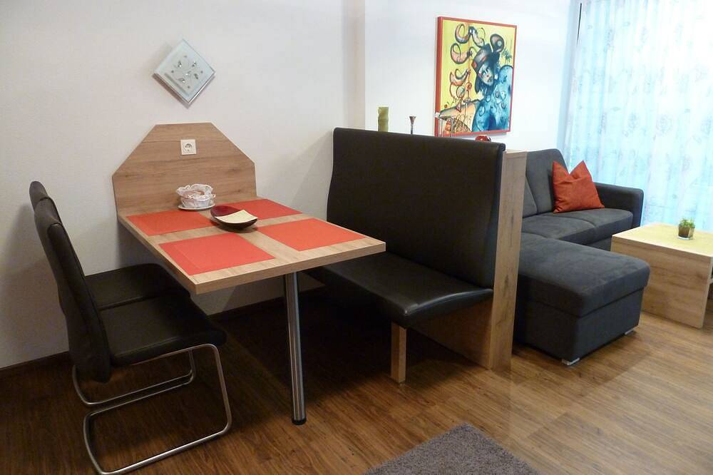 Ganze Wohnung, Toplage am Millstätter See,Bade -u. Wanderurlaub,Radtouren,Golf,Winterurlaub in Radenthein, Oberkärnten