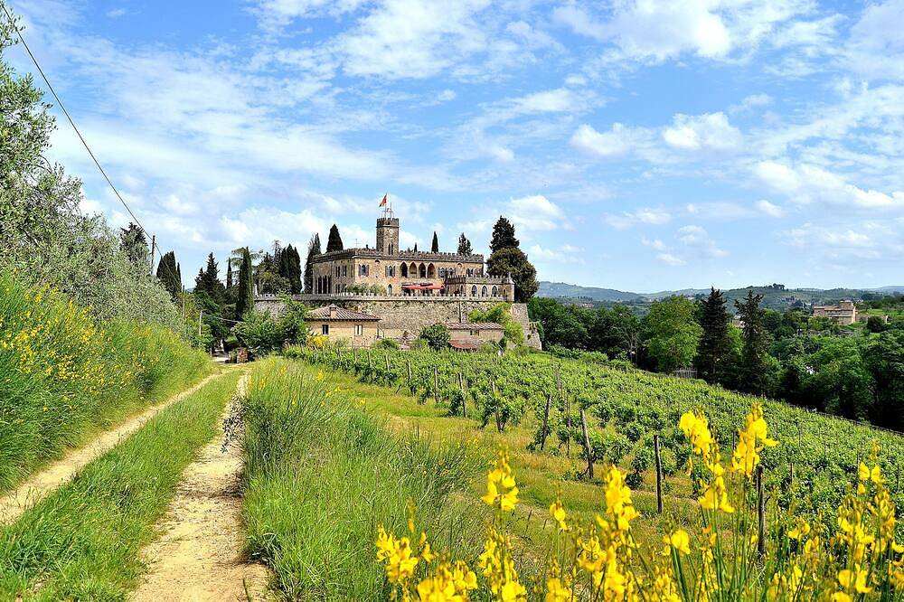 Gesamtes Schloss im Herzen der Toskana. Der ideale Ort für Hochzeiten und Veranstaltungen in Poggibonsi, Siena Provinz