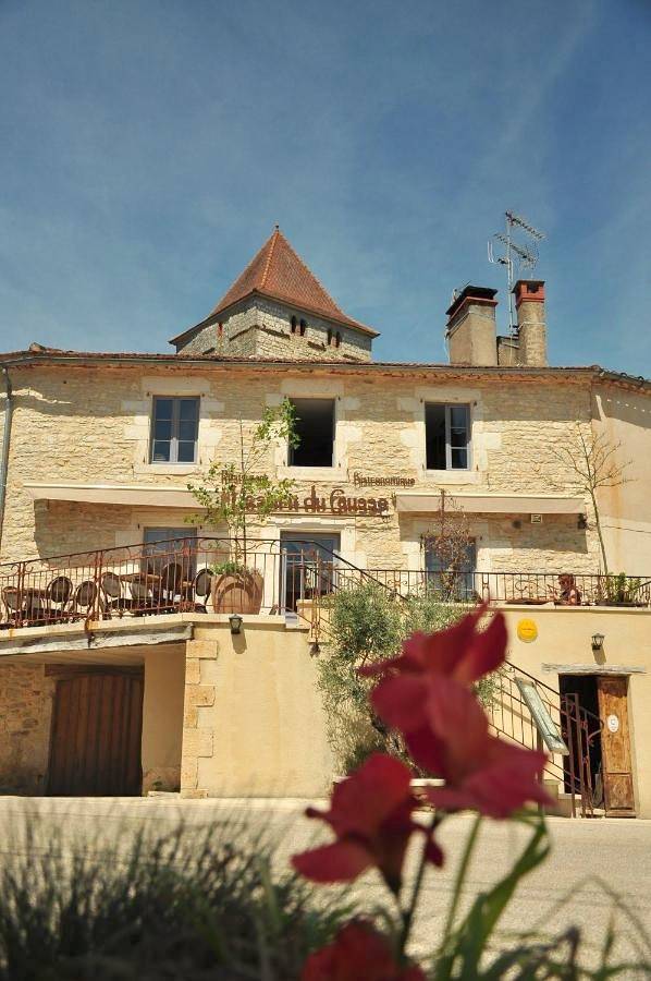 Chambre d’hôte pour 2 personnes, avec sauna ainsi que jardin et jacuzzi, animaux acceptés dans le Lot - 3