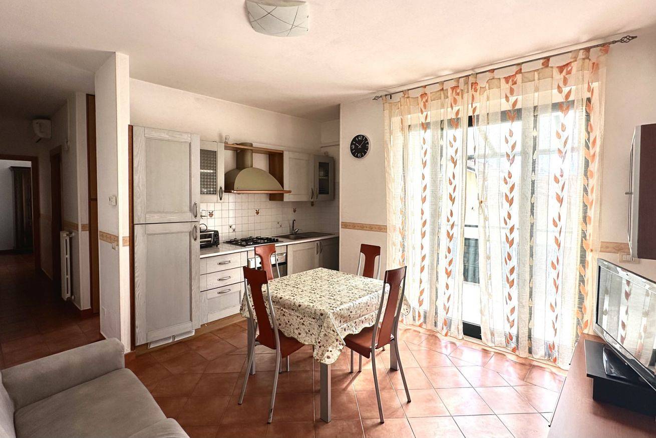 Ganze Wohnung, Ferienwohnung für 4 Personen mit Balkon/Terrasse in Senigallia (Gemeinde), Ancona Provinz