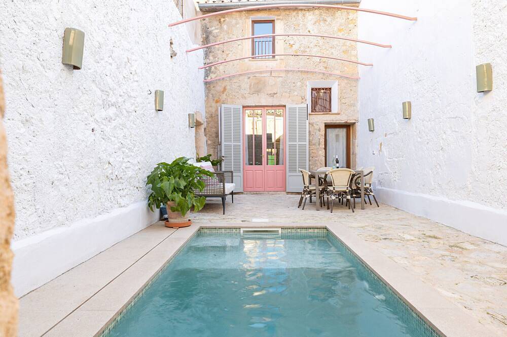 San Francisco by Rentallorca in Petra, Interior de Mallorca