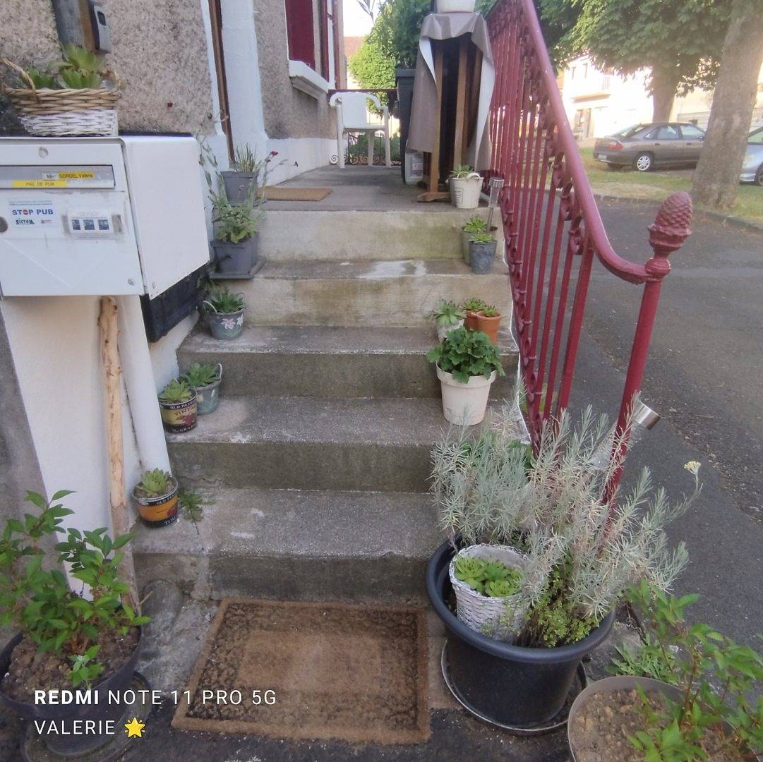 Appartement entier, Gîte 1 à 4p, centre Langeac, au calme, pkg in Langeac, Haute-Loire
