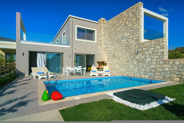 Ferienhaus für 7 Personen, mit Balkon und Garten sowie Pool in Plakias - 2