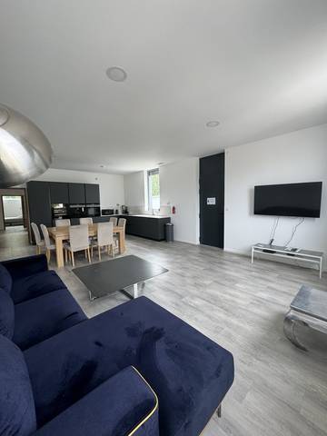 Gîte pour 8 personnes à Saint-Symphorien-d'Ozon
