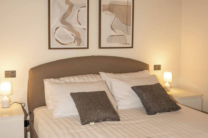 Appartamento intero, A 5 minuti dal lago D'Iseo Appartamento Liberty in Lovere, Lago d'Iseo
