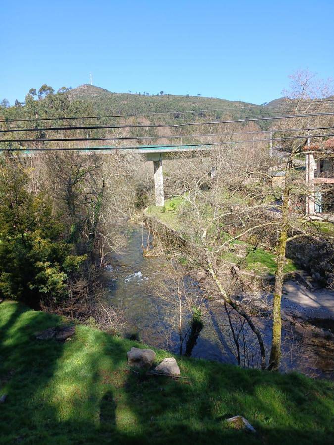 Location de vacances pour 4 personnes, avec jardin et vue dans Riba de Mouro - 4