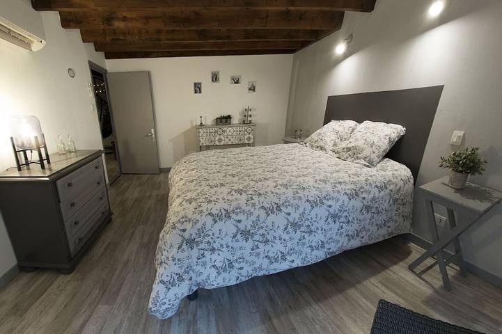 \"Chez Mémé Caillou\" Ferienhaus 6 Personen in Montmirail, Sarthe