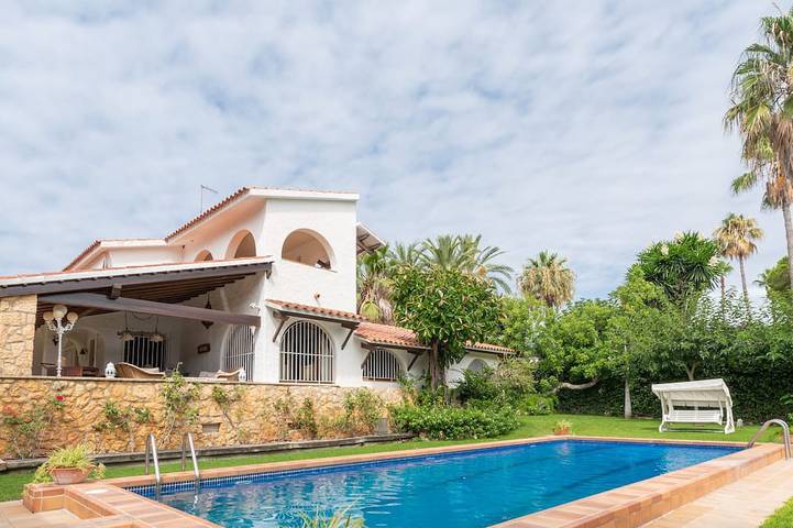 Villa für 12 Personen