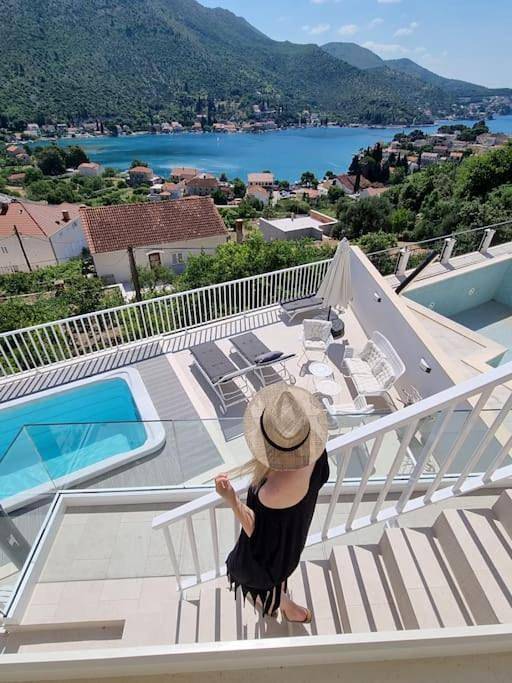 Villa con piscina per 4 persone, con giardino e idromassaggio nonché piscina in Grad Dubrovnik