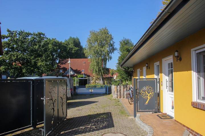 Ferienwohnung für 2 Personen, mit Garten und Terrasse sowie Sauna in Prerow - 4