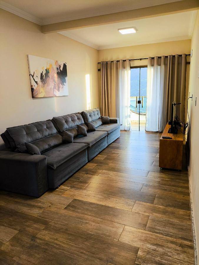 Casas e apartamentos de temporada para 8 pessoas, com jardim e vista, com animais de estimação em Mariana 