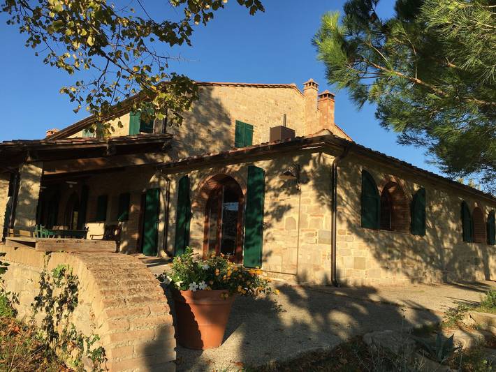 Bauernhaus in Pisan Hügel mit Pool in Chianni, Etruskische Küste