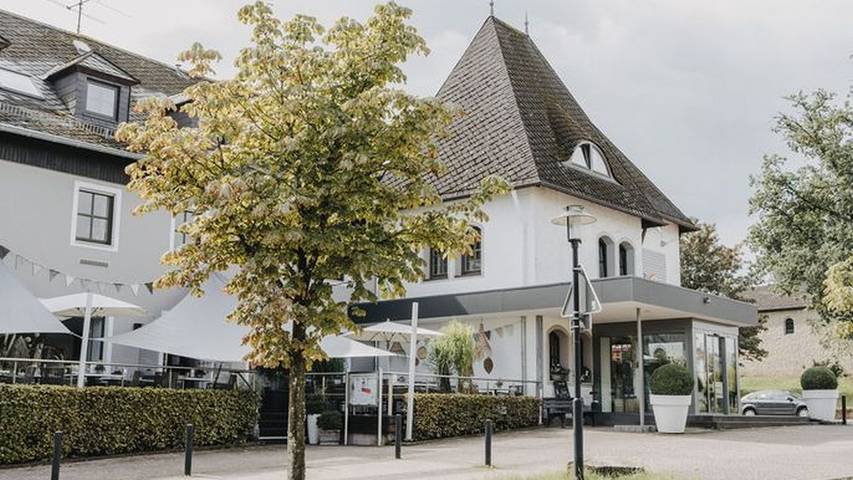 Ferienwohnung für 6 Personen, mit Terrasse und Pool sowie Garten, mit Haustier in der Saarschleife - 2