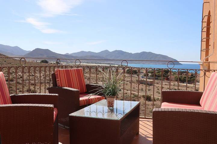 Apartamento de vacaciones para 6 personas, con balcón y piscina, Se admiten mascotas - 1