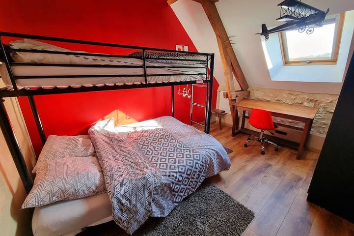 Gîte pour 8 personnes, avec piscine et jardin à Fossemagne - 2