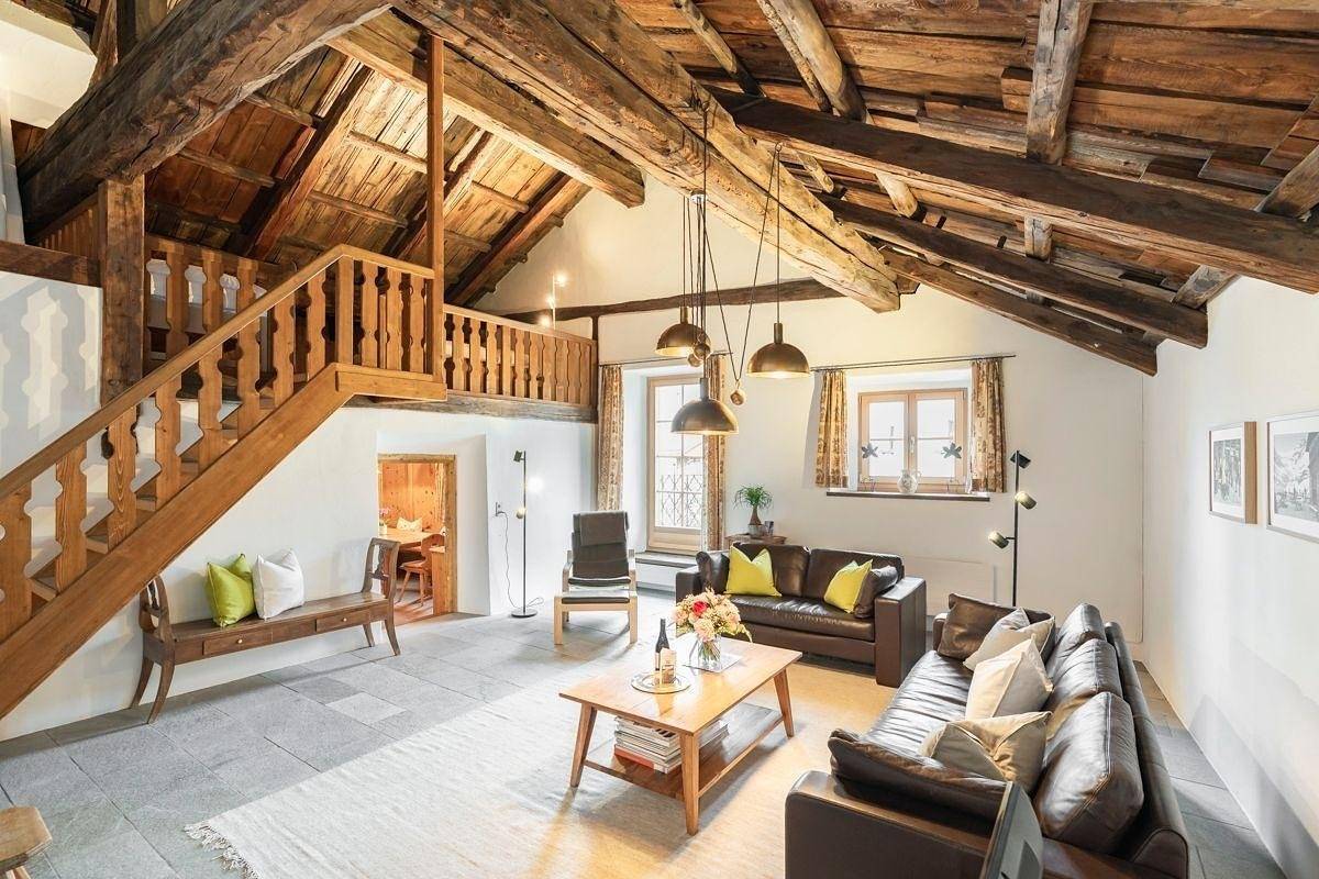 Geheel vakantieappartement, Chesa Michel - Grosse Dach-Maisonette-Wohnung Muragl in Bever, Saint Moritz