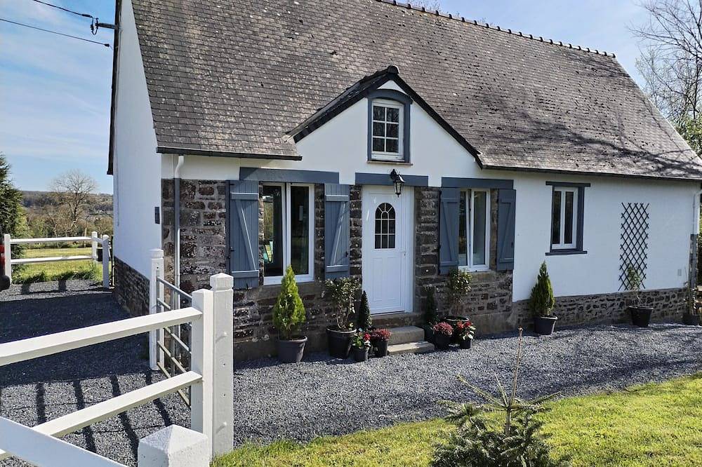 Beautiful country Cottage  La Croix Douillet perfect for couples and families. in Gavray, Région de Coutances