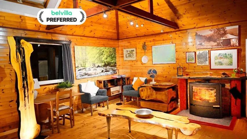 Location de vacances pour 3 personnes, avec jardin à Aywaille