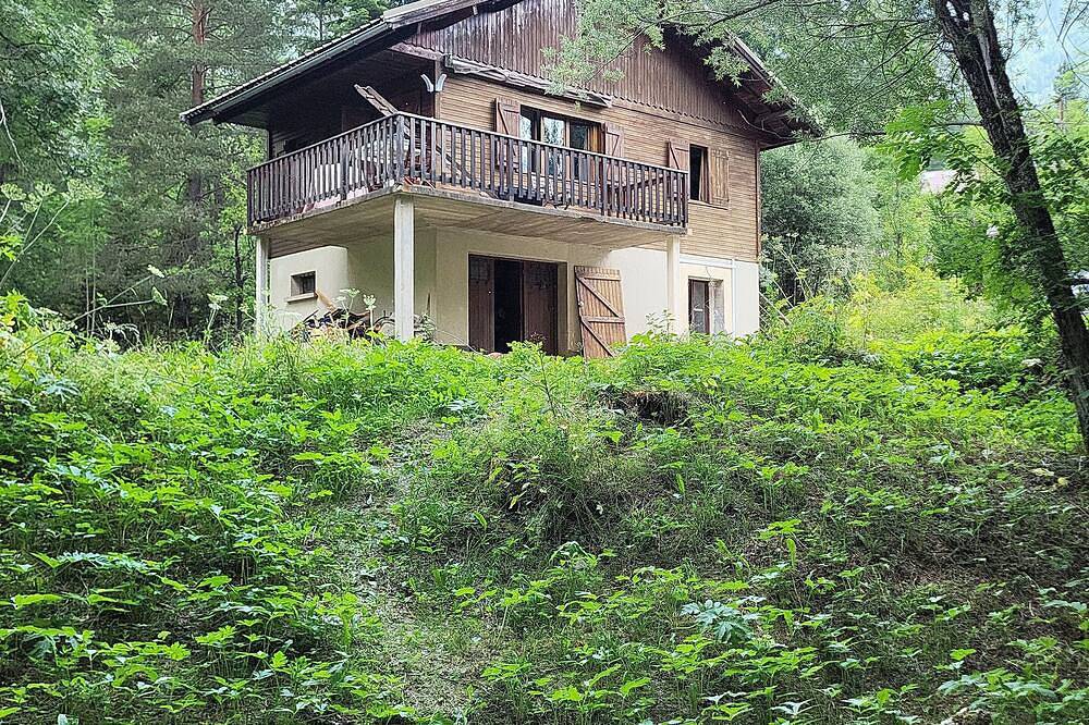 Entire apartment, Studio 26m2 garden level in Vallouise-Pelvoux, Écrins National Park