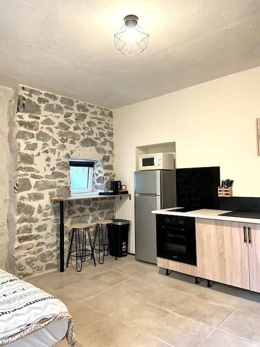 Gîte pour 2 personnes, animaux acceptés à Graissessac - 2