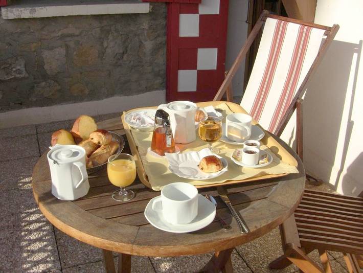 Hôtel pour 2 personnes, avec jacuzzi ainsi que jardin et sauna dans Office De Tourisme De Valberg - 4