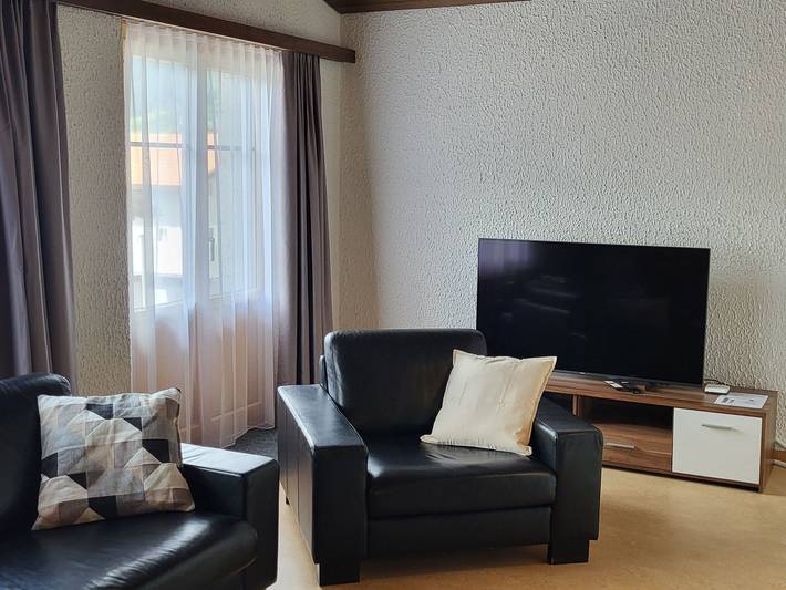 Ganze Wohnung, Tgèsa Val in Sedrun, Tujetsch