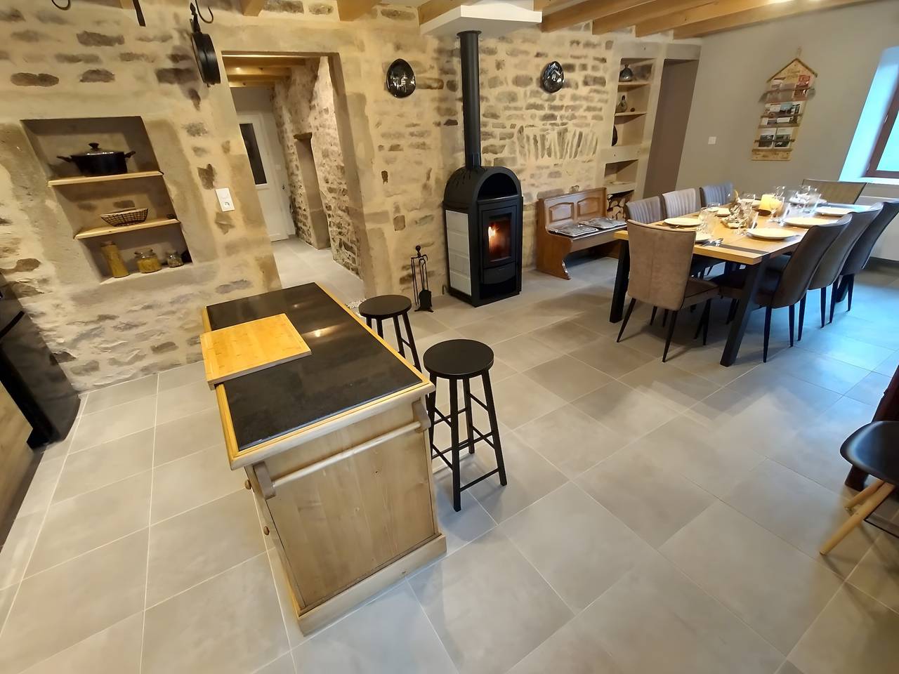 Gîte du hallot avec spa (vacanciers / curistes) in Le Clerjus, Région d'Épinal