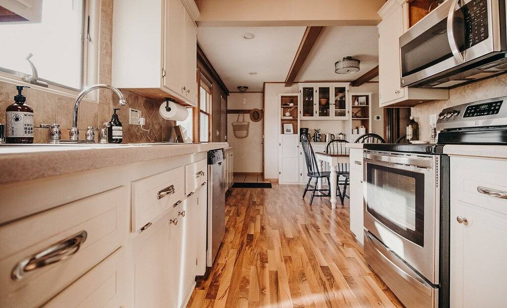 River Retreat, River Retreat, Fenced Backyard, Peaceful in River Falls, Pierce County (WI)