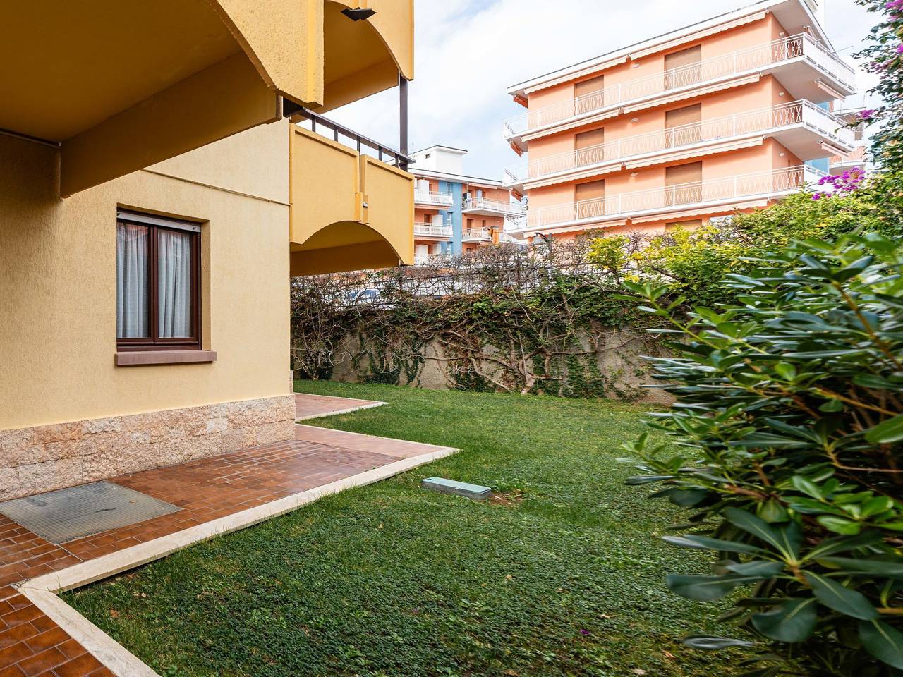 Ganze Wohnung, Dream House in Santo Stefano al Mare, Riviera di Ponente
