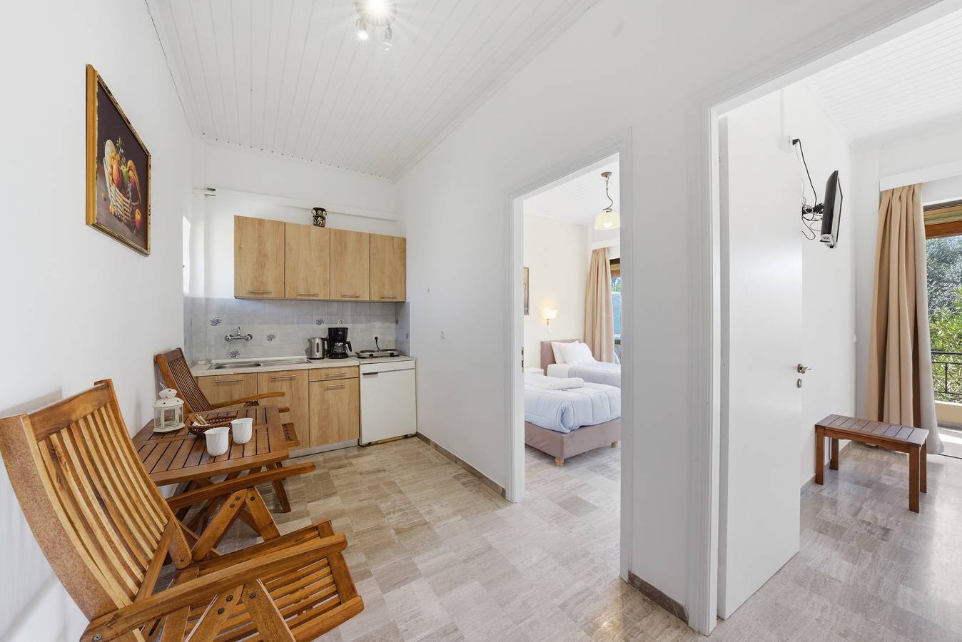 Ganze Wohnung, „Alexandra Apartment 14“ mit privatem Balkon & Wlan in Korfu