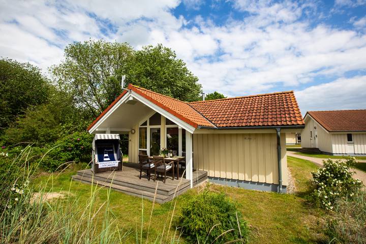 Strandhaus für 6 Personen, mit Garten und Terrasse sowie Sauna, mit Haustier in Pelzerhaken