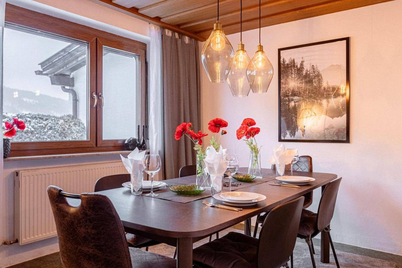 Neu saniertes Ferienhaus mit großem Garten in Stubaier Alpen, Mieders