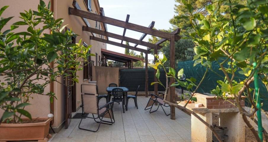 Ferienhaus für 4 Personen, mit Garten