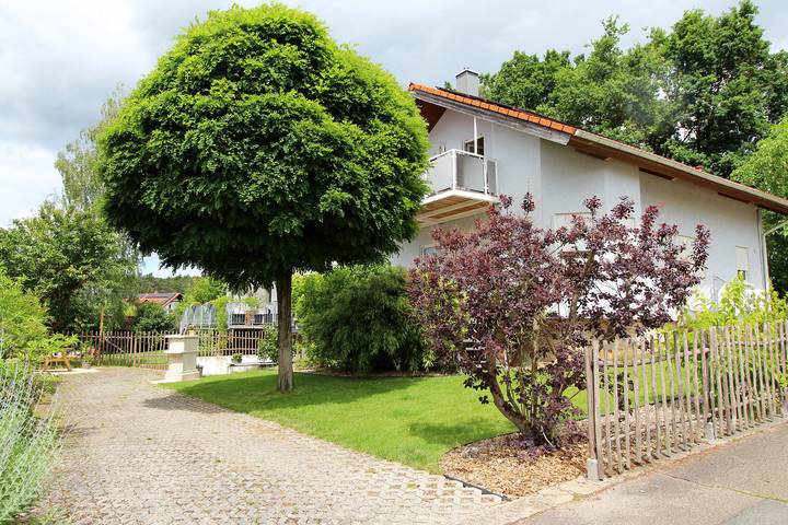 Ferienwohnung für 4 Personen, mit Balkon und Balkon/Terrasse sowie Garten am Brombachsee