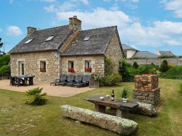 Gîte pour 4 personnes, avec terrasse et jardin dans Plage Curnic
