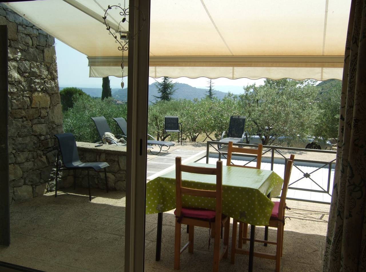 Maison avec superbe vue, à 2 km des commerces in Les Vans, Parc naturel régional des Monts d'Ardèche