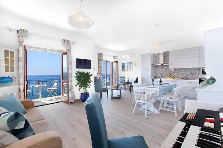Appartamento per 4 persone, con balcone in Meta