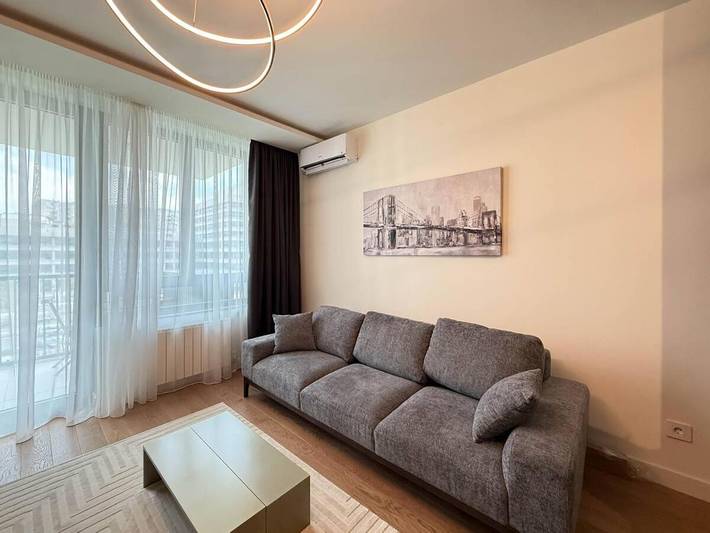 Apartamento para 2 personas, con terraza en Belgrado