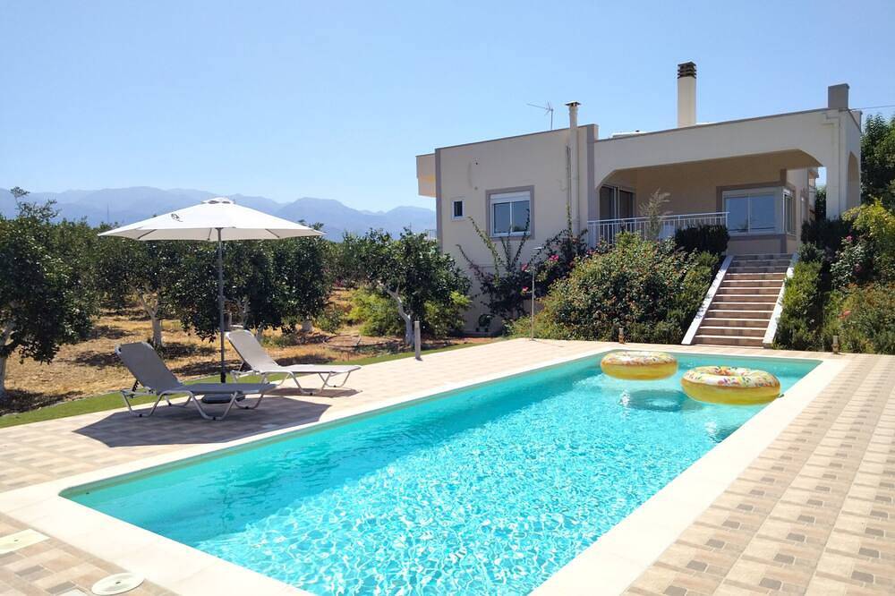 Casa vacanza a Chania a partire da 289€ a notte