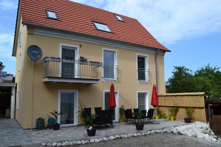 Vakantiehuis voor 5 personen, with Balkon and Terras as well as Tuin in Traunstein
