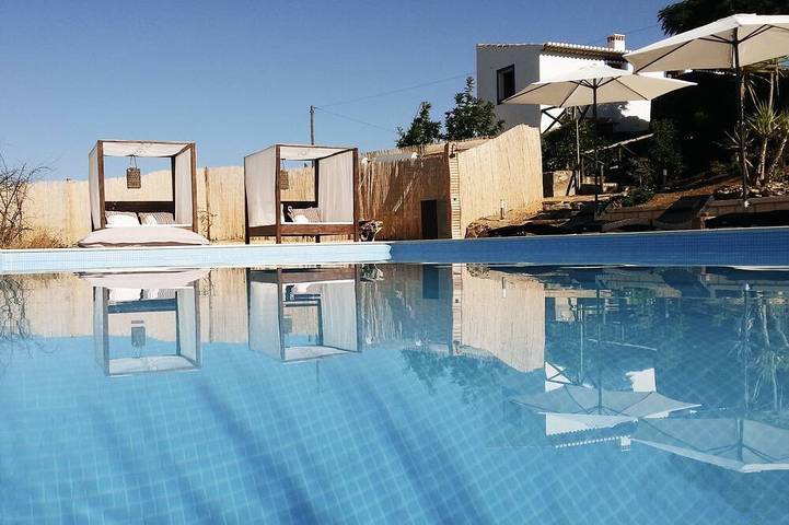Gîte pour 2 personnes, avec terrasse dans Ourique
