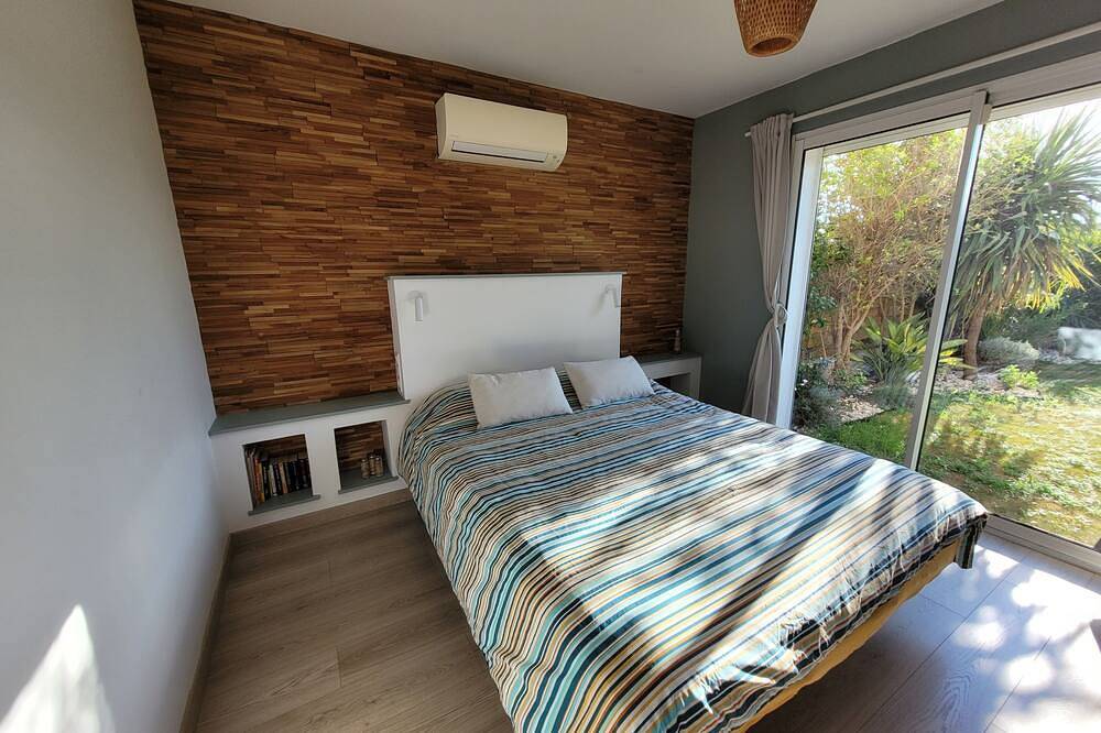 Ideal getaway: villa with swimming pool, calm and absolute comfort in La Farlède, Toulon region